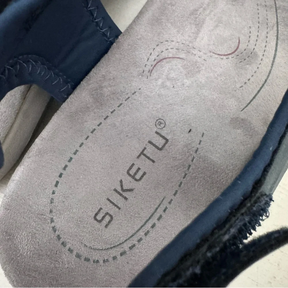 Siketu Embroidered Outdoor Comfort Sandals Navy Blue Size 42